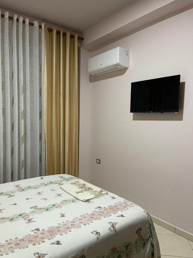 Vila Vadeha Pogradec Extérieur photo