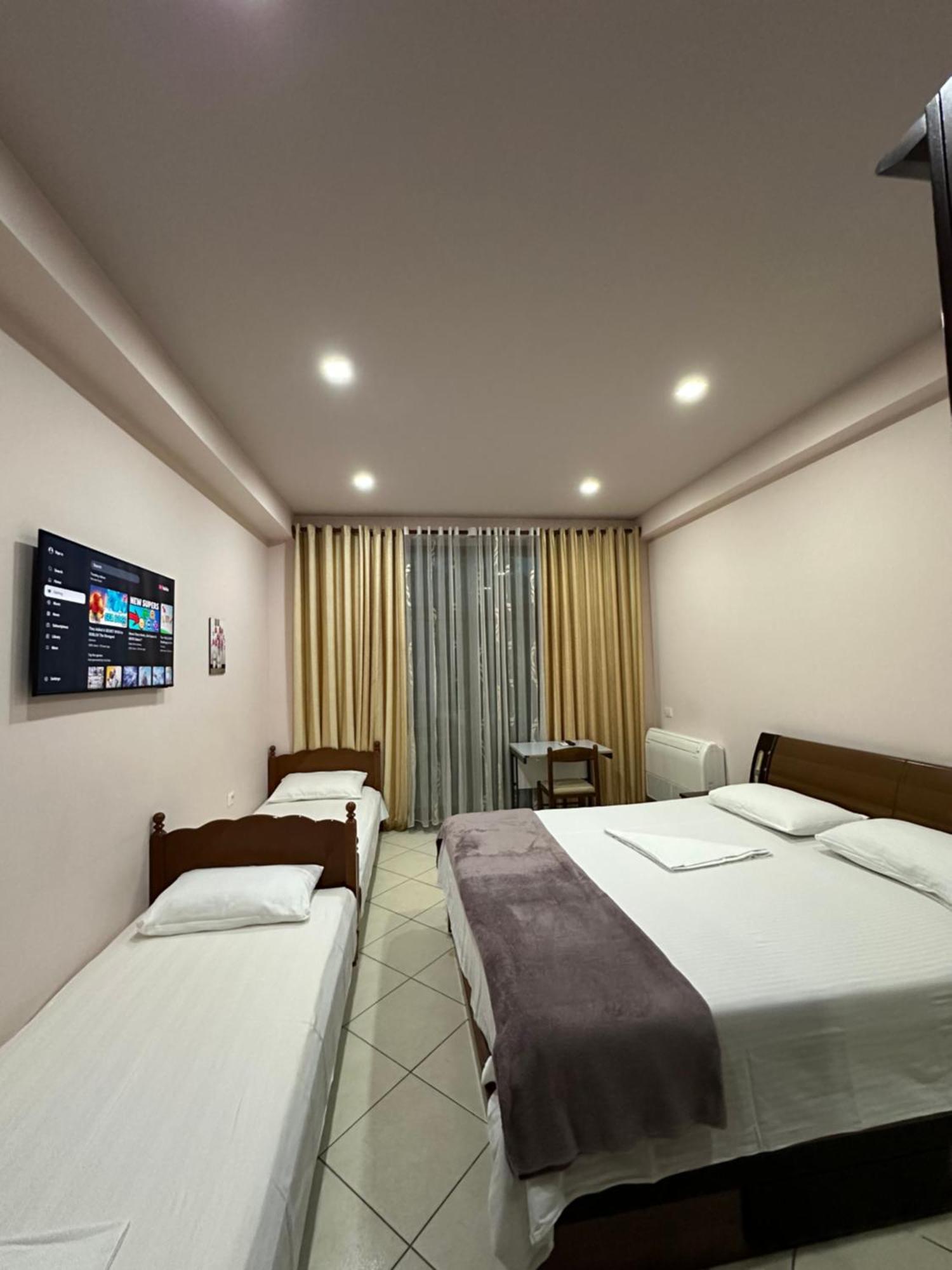 Vila Vadeha Pogradec Extérieur photo