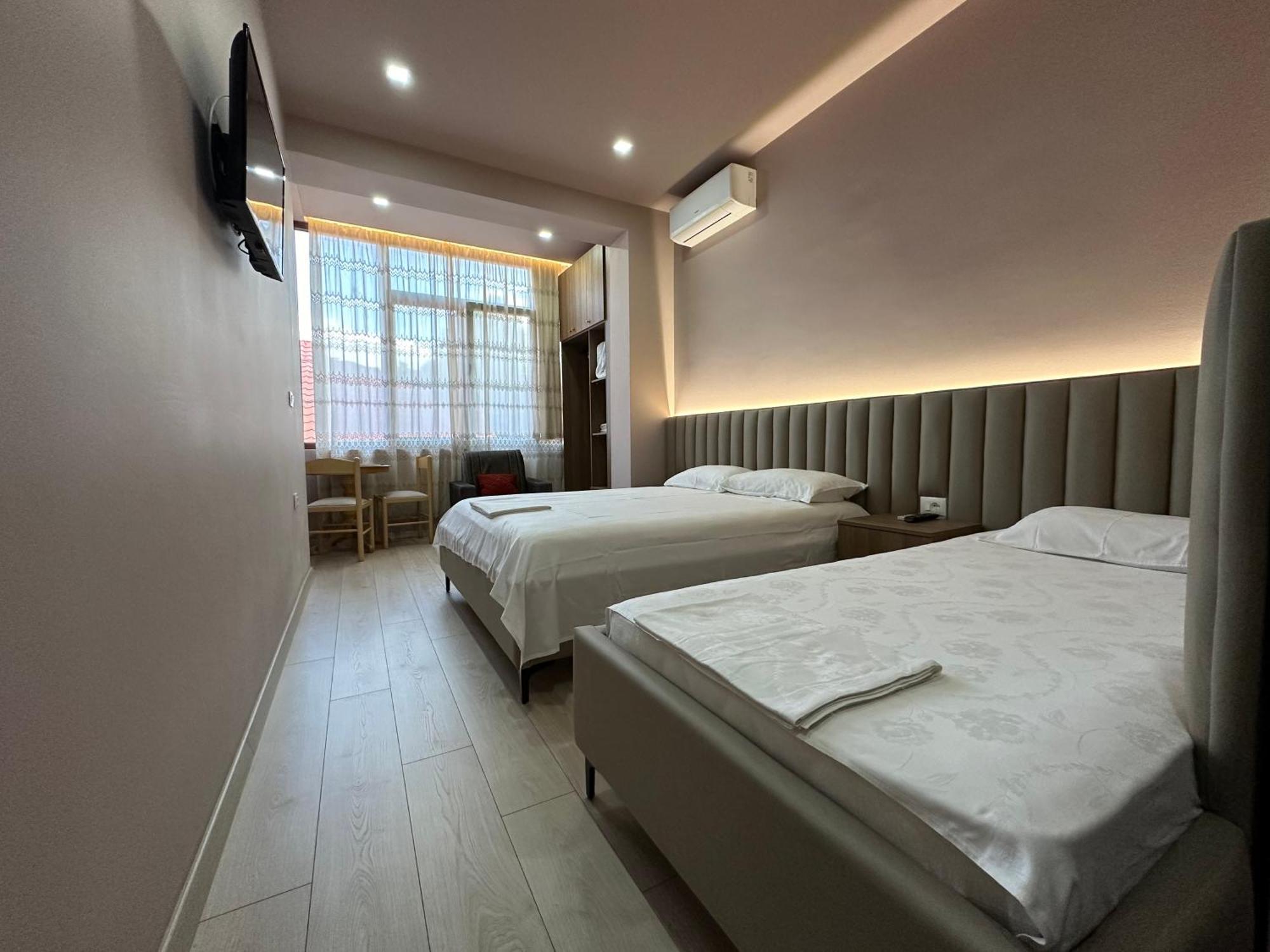 Vila Vadeha Pogradec Extérieur photo